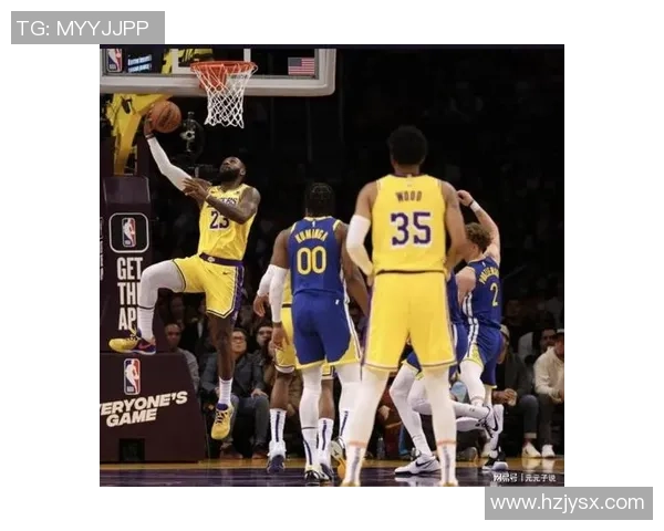 2018年CCTV直播勇士队与国王队激烈对决精彩瞬间回顾